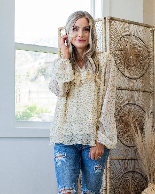 Peyton Floral Chiffon Ruffle Blouse